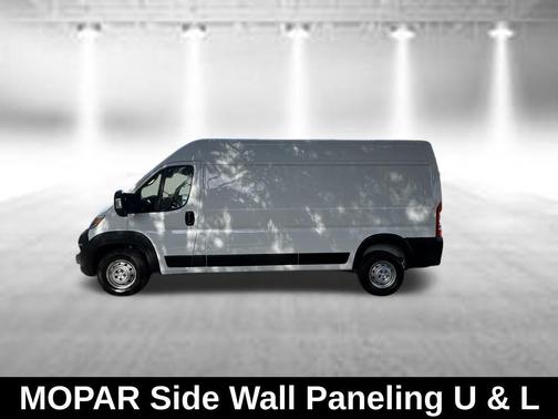 Bright White Clearcoat 2023 RAM ProMaster 2500 High Roof