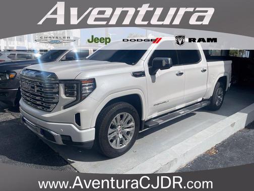 White Frost Tri-Coat 2023 GMC Sierra 1500 Denali