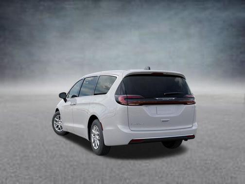 PW7 2027 Chrysler Pacifica SELECT