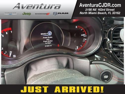 DB Black Crystal Clearcoat 2023 Dodge Durango R/T