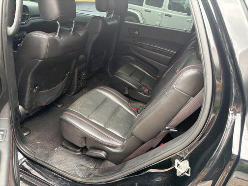 DB Black Crystal Clearcoat 2023 Dodge Durango R/T