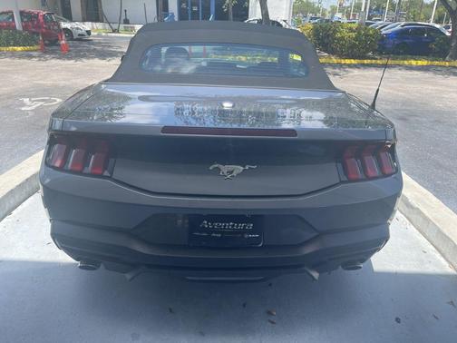 2024 Ford Mustang EcoBoost