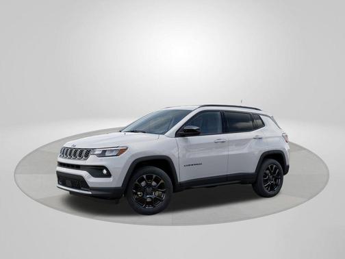 Bright White Clearcoat 2026 Jeep Compass Latitude