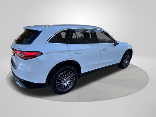 2023 Mercedes-Benz GLC 300 Base 4MATIC