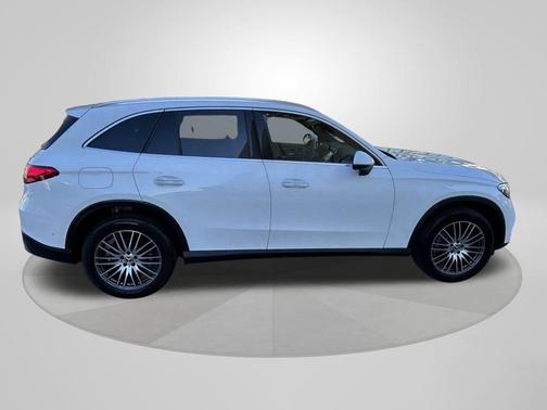2023 Mercedes-Benz GLC 300 Base 4MATIC