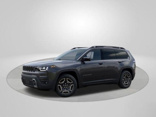 Sting Gray Clearcoat 2026 Jeep Cherokee LAREDO/LIMITED