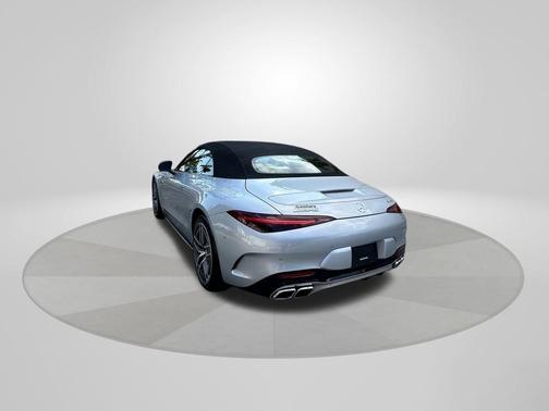 2022 Mercedes-Benz AMG SL 55 Base