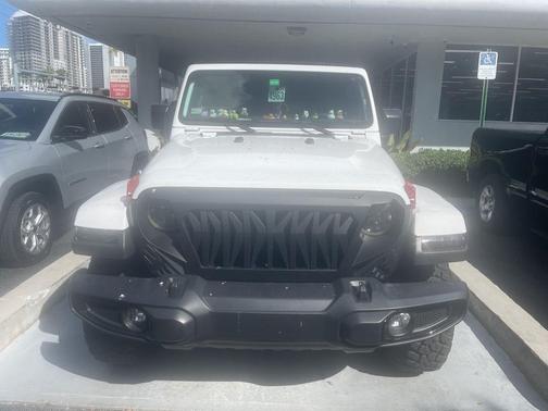 2023 Jeep Gladiator Sport