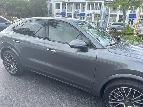 2021 Porsche Cayenne AWD