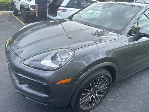 2021 Porsche Cayenne AWD