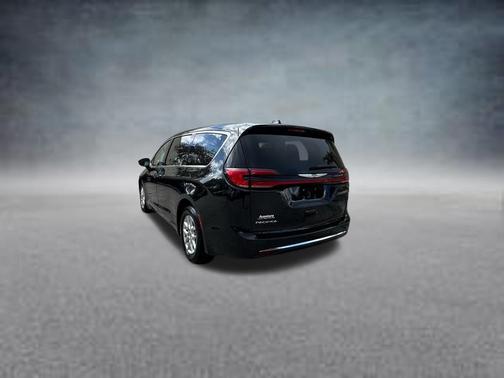 Diamond Black 2024 Chrysler Pacifica Touring-L