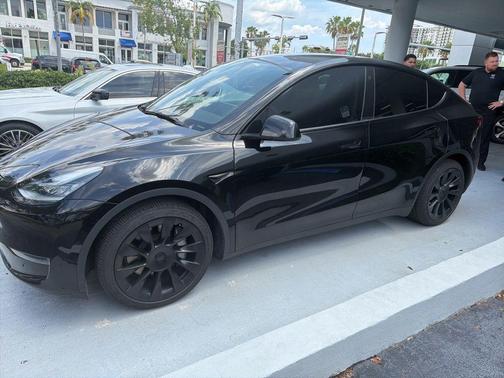 Black 2021 Tesla Model Y Long Range