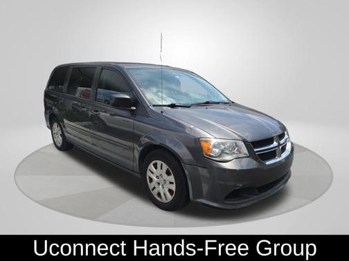 Granite Crystal Clearcoat Metallic 2017 Dodge Grand Caravan SE