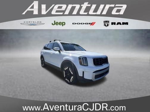 Glacial White Pearl 2024 Kia Telluride S