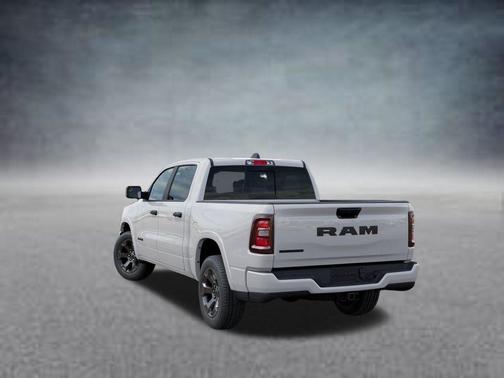Bright White Clearcoat 2026 RAM 1500 Big Horn/Lone Star
