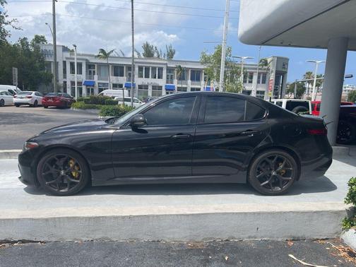 2020 Alfa Romeo Giulia Ti