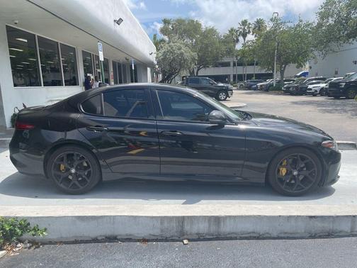 2020 Alfa Romeo Giulia Ti