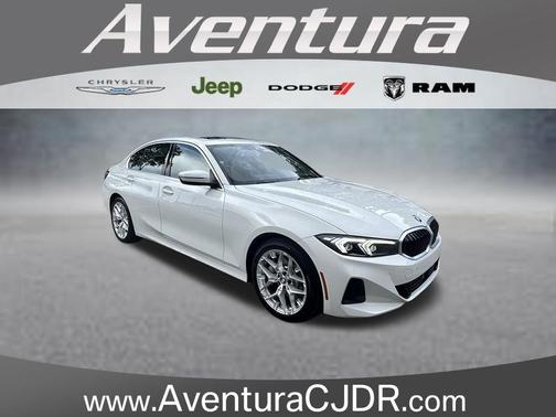 Alpine White 2025 BMW 330 i