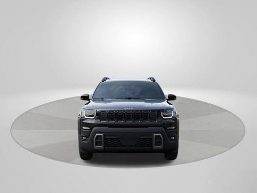Diamond Black 2026 Jeep Cherokee LAREDO/LIMITED