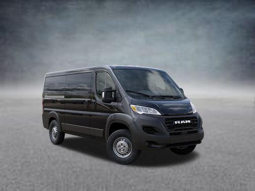 Black Clearcoat 2026 RAM ProMaster 1500 Low Roof