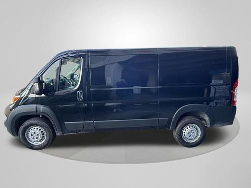 2026 RAM ProMaster 1500 Low Roof