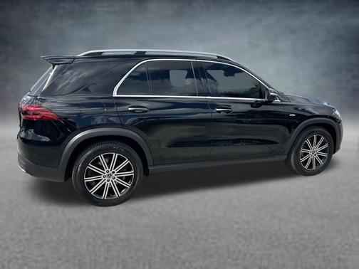 Black 2025 Mercedes-Benz GLE 450e 4MATIC