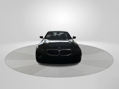 Black 2025 BMW 330 i