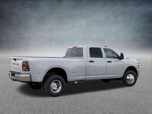 Bright White Clearcoat 2026 RAM 3500 Tradesman