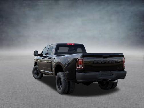 Diamond Black 2026 RAM 3500 Tradesman