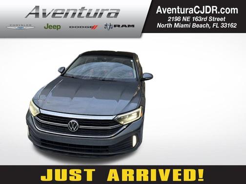 Platinum Gray Metallic 2023 Volkswagen Jetta 1.5T SEL