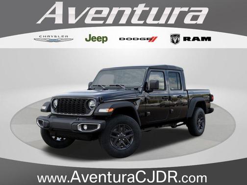 Black Clearcoat 2026 Jeep Gladiator Sport