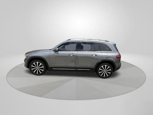 Gray 2022 Mercedes-Benz GLB 250 Base