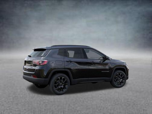 Diamond Black 2026 Jeep Compass Latitude