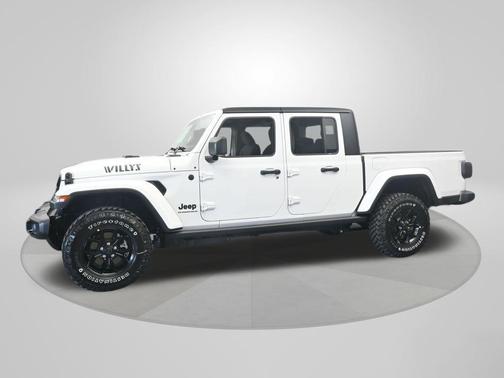 2026 Jeep Gladiator Sport