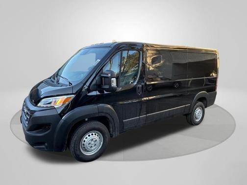 2026 RAM ProMaster 1500 Low Roof