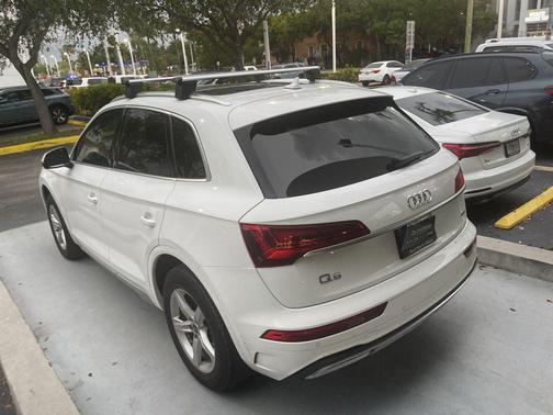 2021 Audi Q5 45 Premium