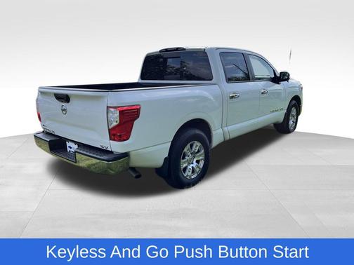 2018 Nissan Titan SV