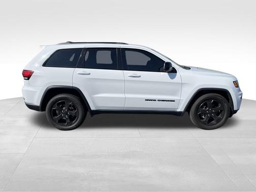 2019 Jeep Grand Cherokee Upland