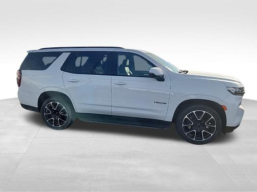 2023 Chevrolet Tahoe 4WD RST