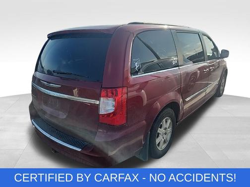 2012 Chrysler Town & Country Touring