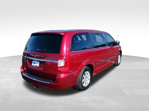2012 Chrysler Town & Country Touring