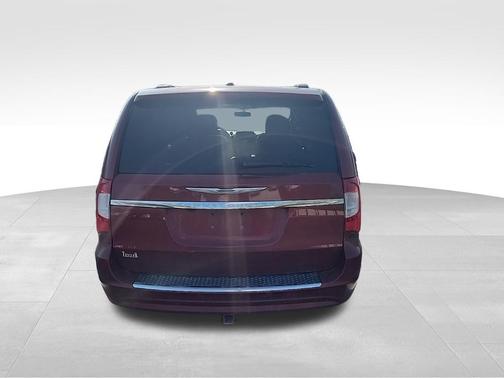 2012 Chrysler Town & Country Touring