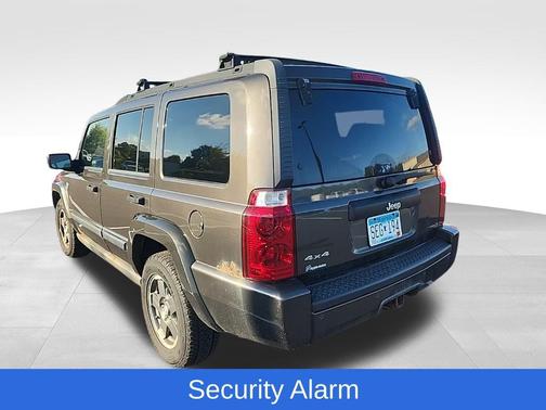 2006 Jeep Commander Base