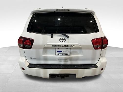 2018 Toyota Sequoia SR5