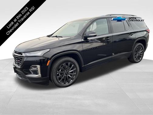 2023 Chevrolet Traverse RS