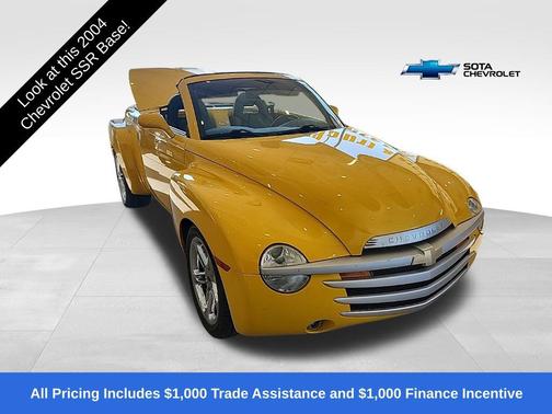 2004 Chevrolet SSR Base