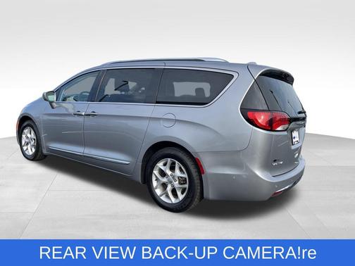 2019 Chrysler Pacifica Touring-L Plus