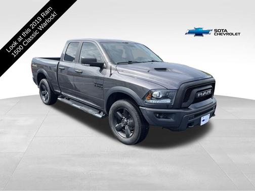 2019 RAM 1500 SLT