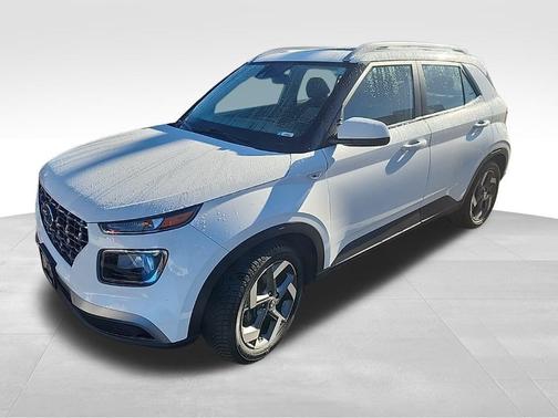 2022 Hyundai VENUE SEL