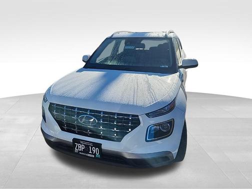 2022 Hyundai VENUE SEL
